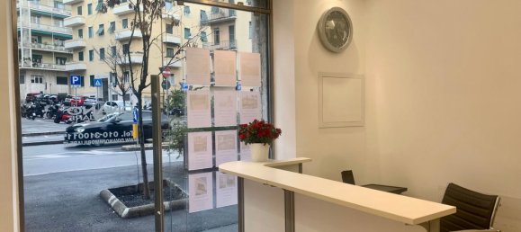 37m² Commercial property in Genoa, Italy No. 35794 18