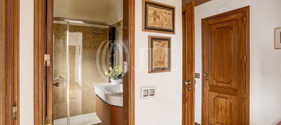 5 bedrooms House in Cascais, Portugal No. 106163 15