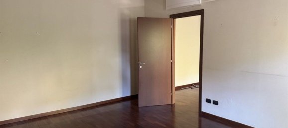 2-Zimmer Wohnung in Lissone, Italy, Nr. 273754 2