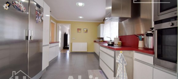 4 Schlafzimmer Haus in Daimus, Spain, Nr. 114103 10