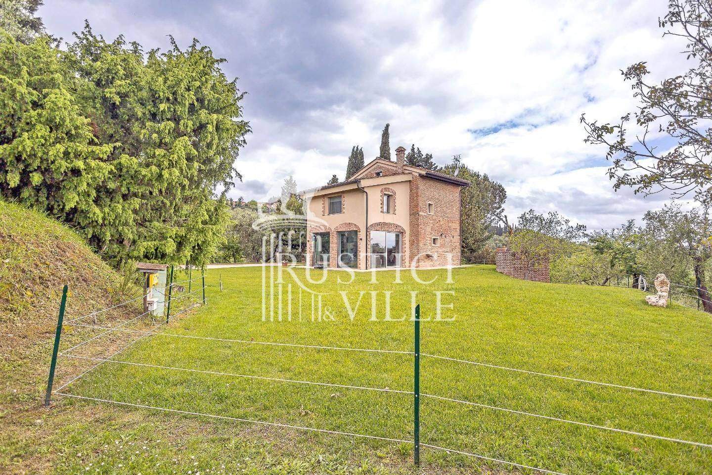 3 غرف نوم منزل في Pontedera, Italy رقم 147156