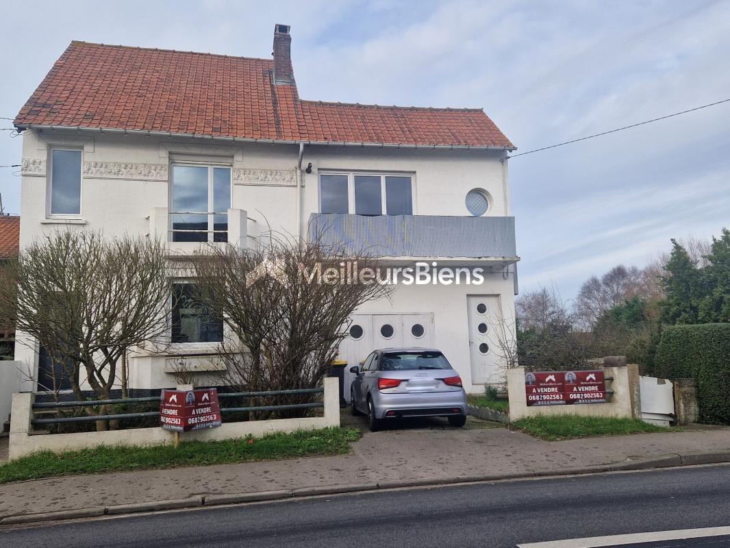 3 bedrooms House in Cucq, France No. 243707