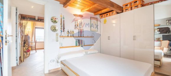 2 غرف نوم شقة في Capodimonte, Italy رقم 174576 24