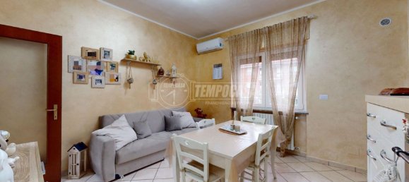 2 Schlafzimmer Wohnung in Santa Vittoria d'Alba, Italy, Nr. 43557 10
