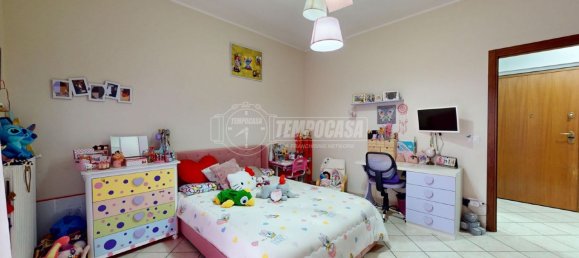 2 Schlafzimmer Wohnung in Santa Vittoria d'Alba, Italy, Nr. 43557 15