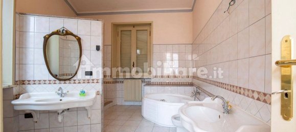 Casa T5 em Livorno Ferraris, Italy N.º 265861 35