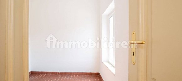 Casa T5 em Livorno Ferraris, Italy N.º 265861 27
