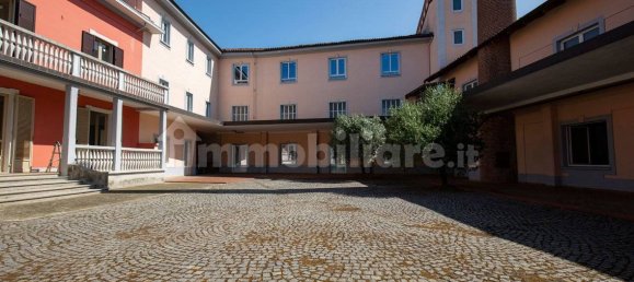 Casa T5 em Livorno Ferraris, Italy N.º 265861 2