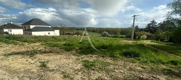  Land in Civray-de-Touraine, France No. 72307 2