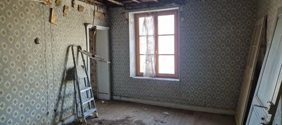 Edificio de 3 dormitorios en Gondrecourt-le-Chateau, France No. 69054 14