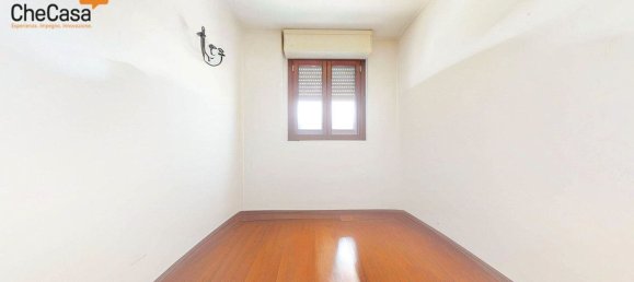 3 rooms Apartment in Cologno Monzese, Italy No. 339053 18