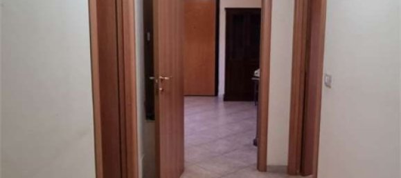 4 rooms Apartment in Catania, Italy No. 48395 13