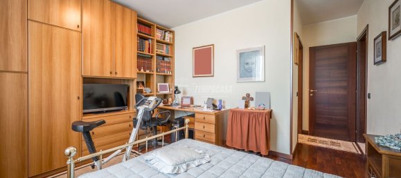 3-salle Appartement à Savignano sul Panaro, Italy No. 301964 17