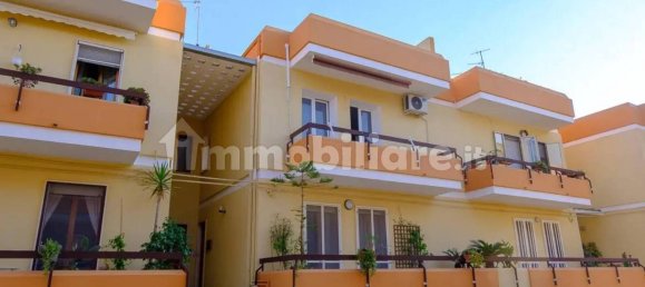 Квартира с 3 спальнями в Alezio, Италия № 84229 6