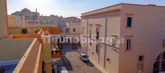 Квартира с 3 спальнями в Alezio, Италия № 84229 4