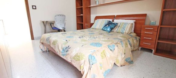 4 bedrooms Villa in Msida, Malta No. 4390 36