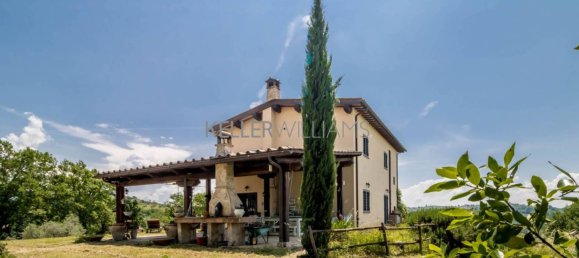 3 bedrooms House in Selci, Italy No. 3582 2
