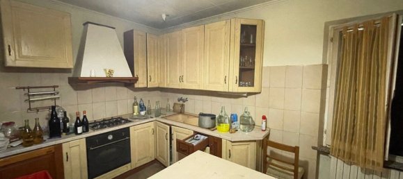 4 Schlafzimmer Haus in Montelabbate, Italy, Nr. 360492 2