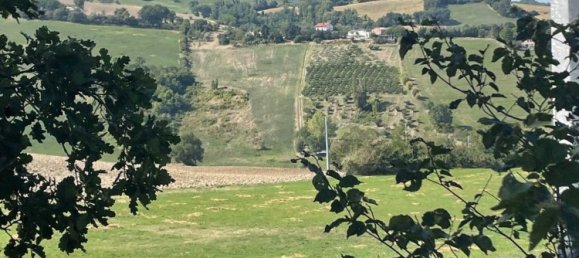 4 Schlafzimmer Haus in Montelabbate, Italy, Nr. 360492 22