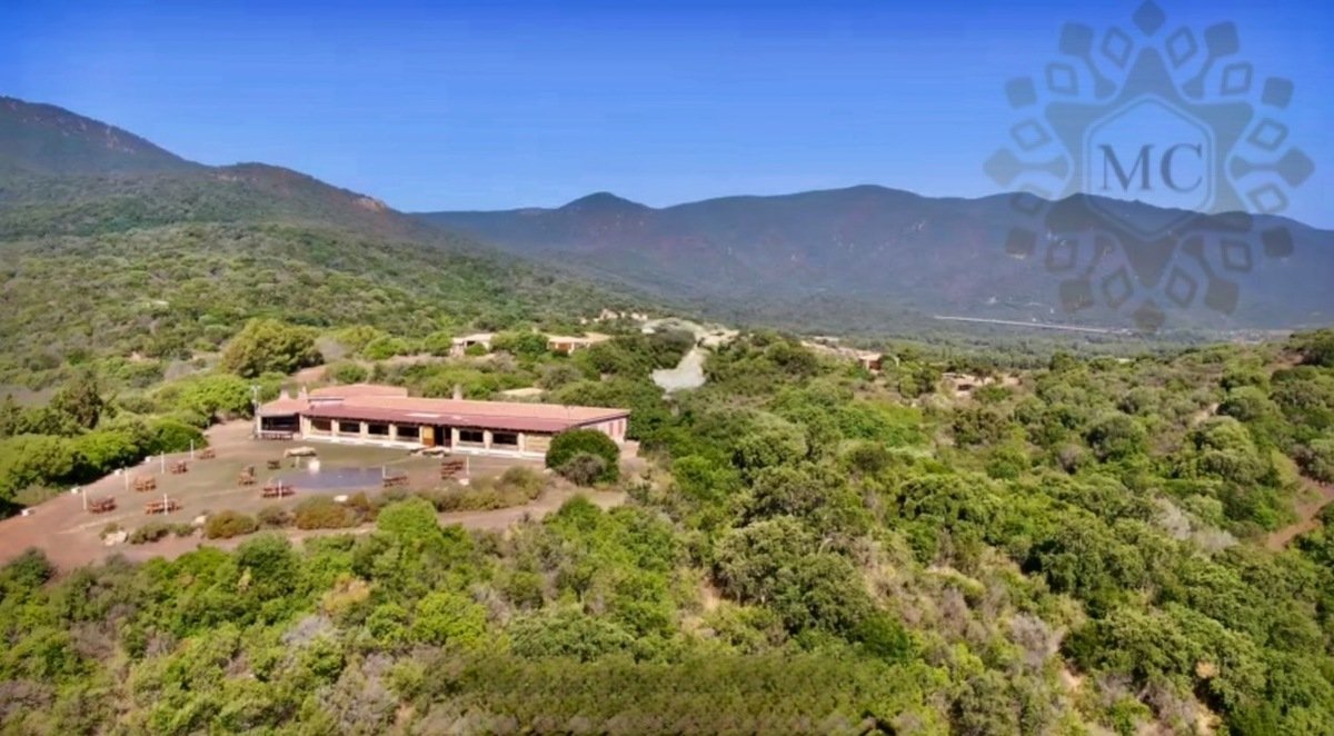 Hotel de 12 dormitorios en Sardinia, Italy No. 318995