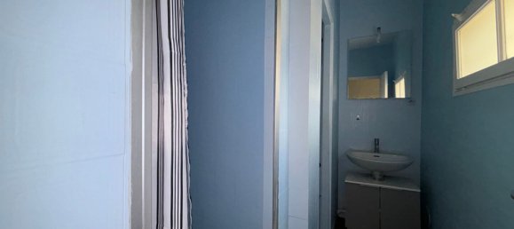 4 bedrooms Building in Bezons, France No. 170173 6