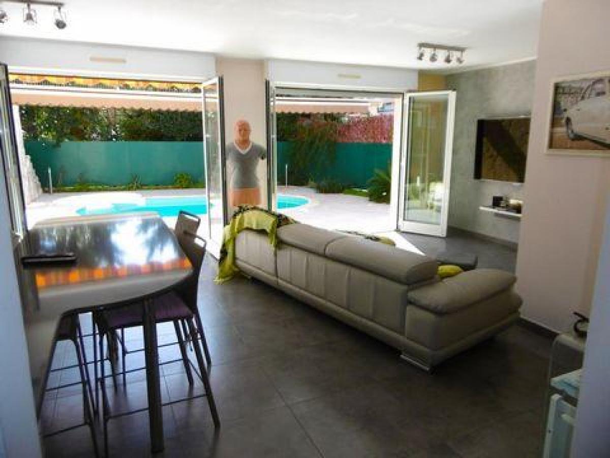 2 Schlafzimmer Eigentumswohnung in Menton, France, Nr. 14936