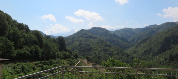 Дом с 8 комнатами в Фивиццано, Италия № 148472 11