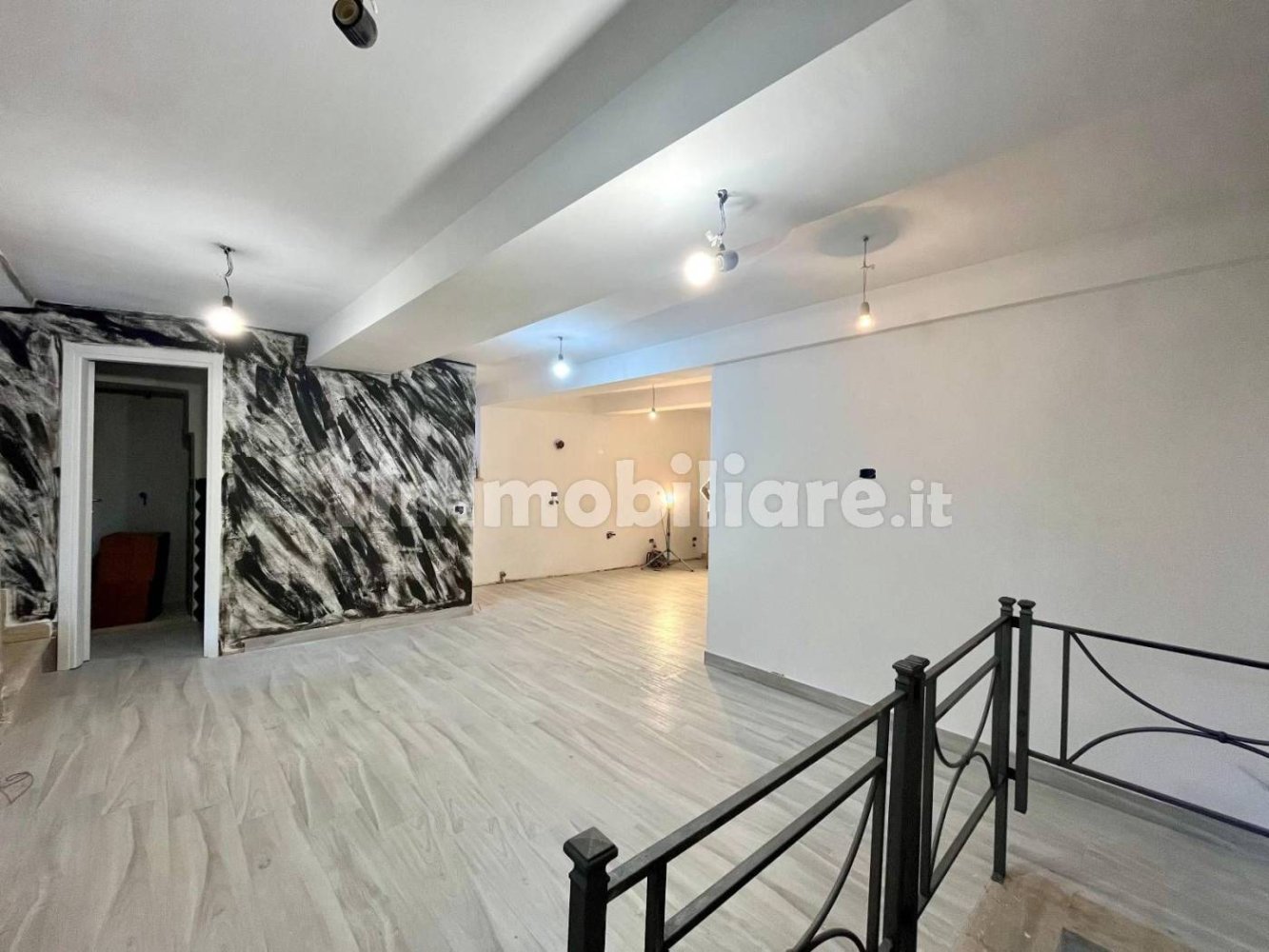 3 bedrooms Apartment in Genazzano, Italy No. 342452