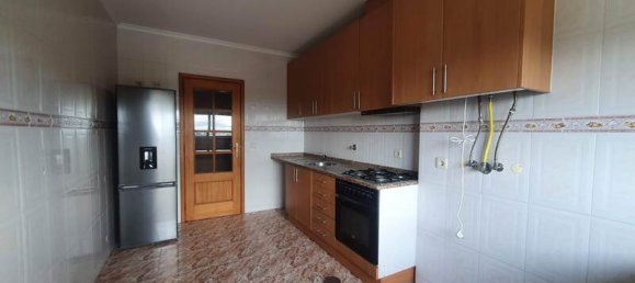 3 bedrooms Apartment in Oliveira de Azemeis, Portugal No. 81441 6
