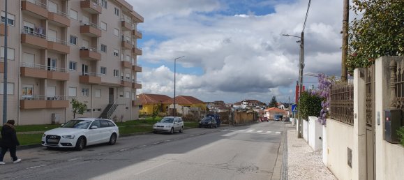 3 bedrooms Apartment in Oliveira de Azemeis, Portugal No. 81441 2