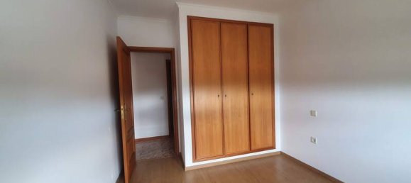 3 bedrooms Apartment in Oliveira de Azemeis, Portugal No. 81441 8