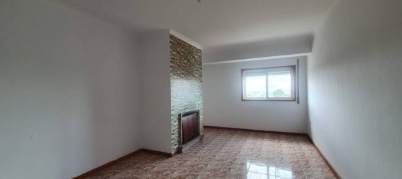 3 bedrooms Apartment in Oliveira de Azemeis, Portugal No. 81441 4