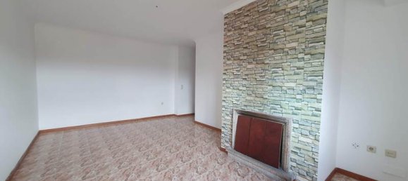 3 bedrooms Apartment in Oliveira de Azemeis, Portugal No. 81441 3