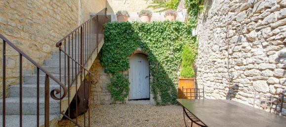 Adosado de 2 dormitorios en Uzes, France No. 354336 11