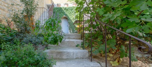 Adosado de 2 dormitorios en Uzes, France No. 354336 7