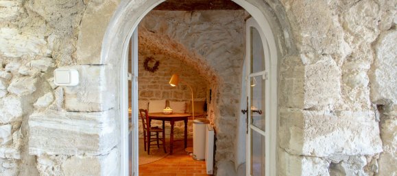 Adosado de 2 dormitorios en Uzes, France No. 354336 4