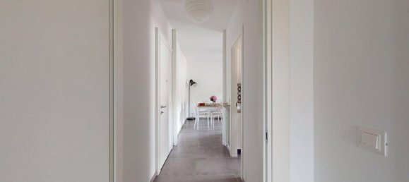 3 bedrooms Apartment in Udine, Italy No. 380253 25