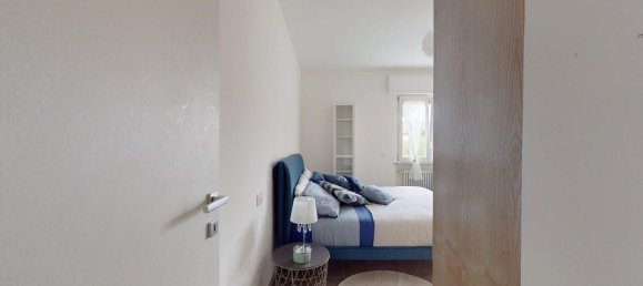 3 bedrooms Apartment in Udine, Italy No. 380253 18