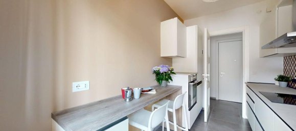 3 bedrooms Apartment in Udine, Italy No. 380253 13