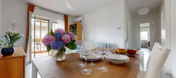 3 bedrooms Apartment in Udine, Italy No. 380253 2