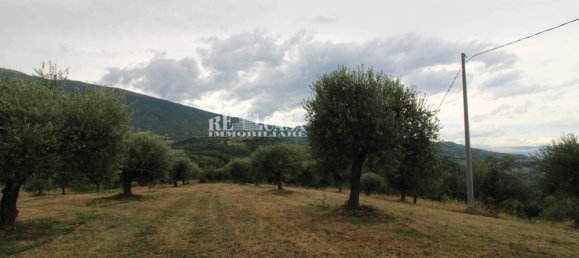 Дом с 3 спальнями в Фолиньяно, Италия № 357683 25