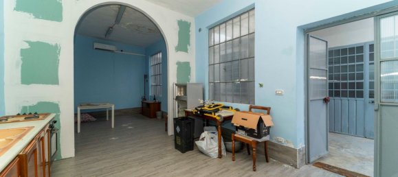 220m² Commercial property in Turin, Italy No. 377906 26
