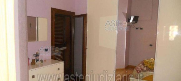 2 bedrooms Apartment in Pomezia, Italy No. 192058 16