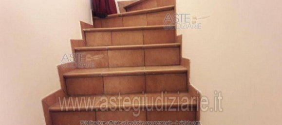 2 bedrooms Apartment in Pomezia, Italy No. 192058 4
