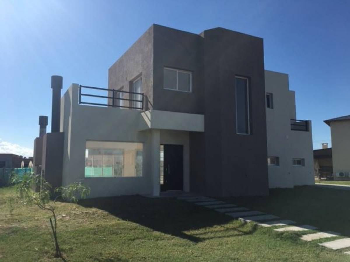 3 Schlafzimmer Haus in Tigre, Argentina, Nr. 56374