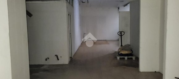 عقار تجاري في Credaro, Italy 268متر مربع رقم 141667 4