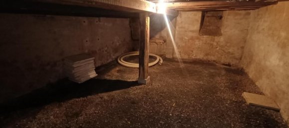 Таунхаус с 2 спальнями в Теве-Сен-Жульен, Франция № 248569 8