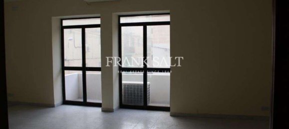 Bureau à Ta' Xbiex, Malta 270m² No. 11875 2