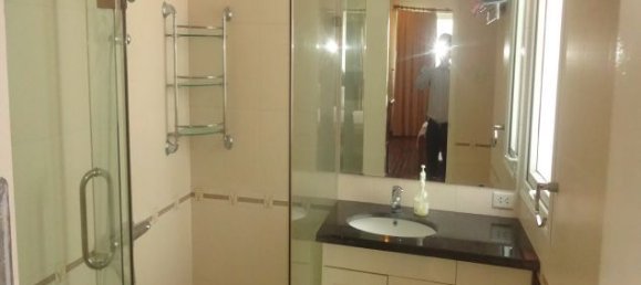 Apartamento de 3 dormitorios en Ba Dinh, Vietnam No. 5886 8
