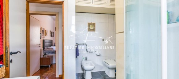 Casa de 4 divisões em Livorno, Italy N.º 222938 44